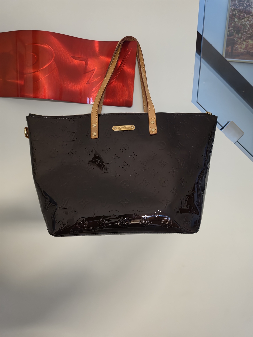 Louis Vuitton Vernis Patent Leather Tote Bag in Dark Brown
